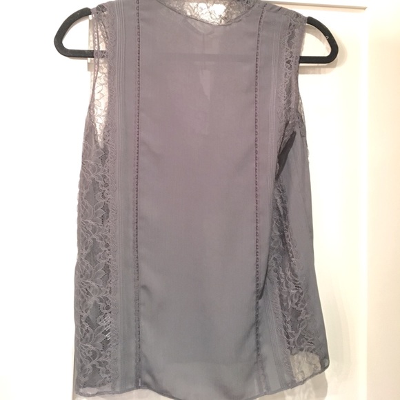Alice + Olivia lace blouse in Charcoal - Size XS NWT - Picture 7 of 7